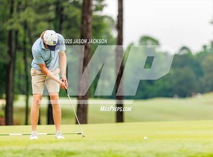 Thumbnail 2 in NCHSAA 4A Finals (Round 2) photogallery.