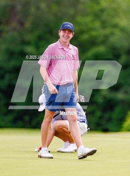 Thumbnail 1 in NCHSAA 4A Finals (Round 2) photogallery.