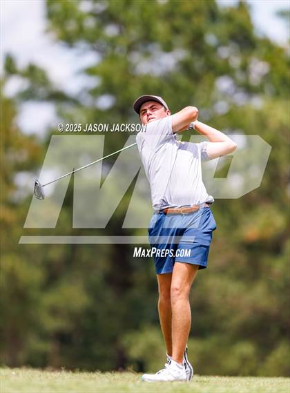 Thumbnail 1 in NCHSAA 4A Finals (Round 2) photogallery.