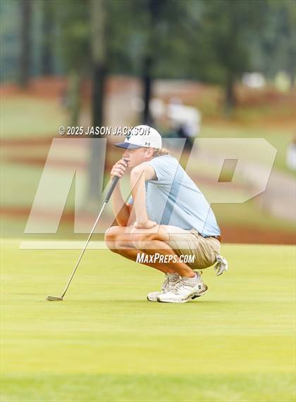 Thumbnail 3 in NCHSAA 4A Finals (Round 2) photogallery.