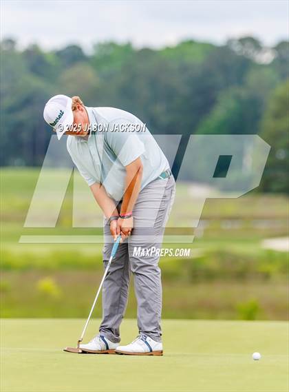 Thumbnail 1 in NCHSAA 4A Finals (Round 2) photogallery.