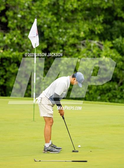 Thumbnail 3 in NCHSAA 4A Finals (Round 2) photogallery.