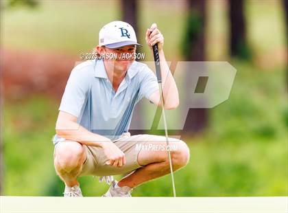Thumbnail 2 in NCHSAA 4A Finals (Round 2) photogallery.