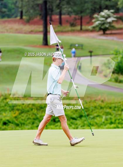 Thumbnail 1 in NCHSAA 4A Finals (Round 2) photogallery.
