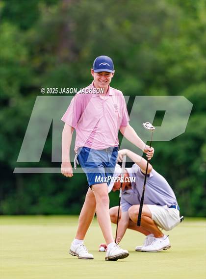 Thumbnail 2 in NCHSAA 4A Finals (Round 2) photogallery.