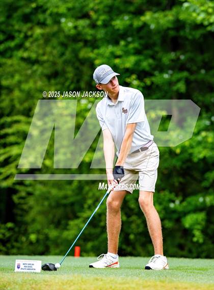 Thumbnail 2 in NCHSAA 4A Finals (Round 2) photogallery.