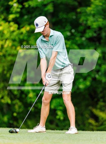 Thumbnail 1 in NCHSAA 4A Finals (Round 2) photogallery.