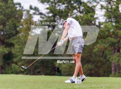 Thumbnail 1 in NCHSAA 4A Finals (Round 2) photogallery.