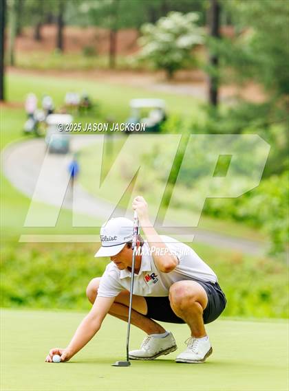 Thumbnail 2 in NCHSAA 4A Finals (Round 2) photogallery.