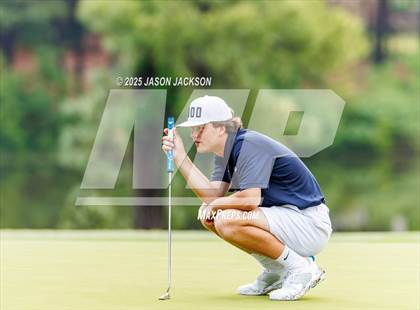 Thumbnail 3 in NCHSAA 4A Finals (Round 2) photogallery.