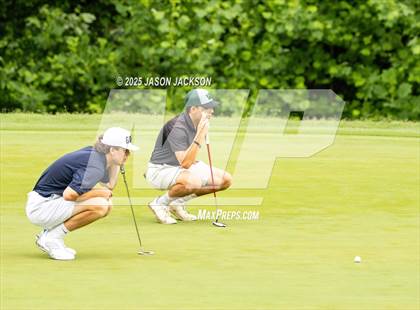 Thumbnail 1 in NCHSAA 4A Finals (Round 2) photogallery.