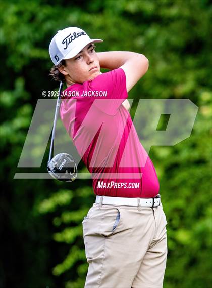 Thumbnail 3 in NCHSAA 4A Finals (Round 2) photogallery.
