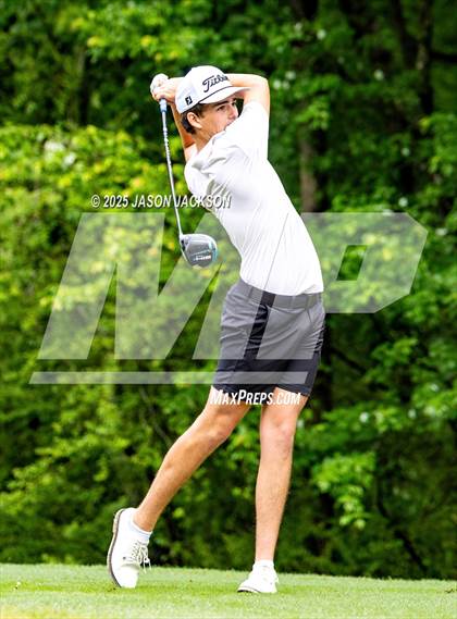Thumbnail 3 in NCHSAA 4A Finals (Round 2) photogallery.