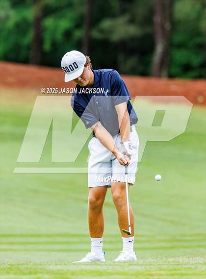 Thumbnail 1 in NCHSAA 4A Finals (Round 2) photogallery.