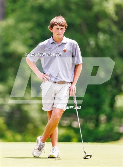 Thumbnail 2 in NCHSAA 4A Finals (Round 2) photogallery.