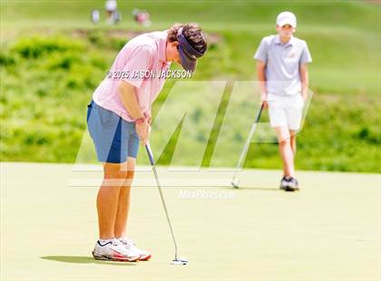 Thumbnail 1 in NCHSAA 4A Finals (Round 2) photogallery.