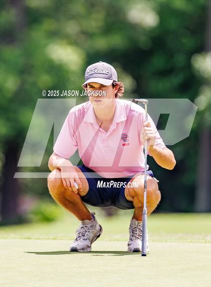 Thumbnail 1 in NCHSAA 4A Finals (Round 2) photogallery.