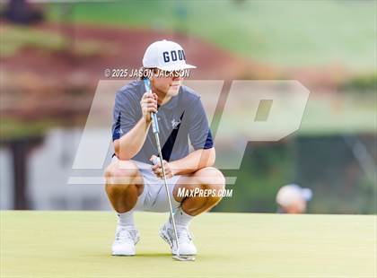 Thumbnail 3 in NCHSAA 4A Finals (Round 2) photogallery.