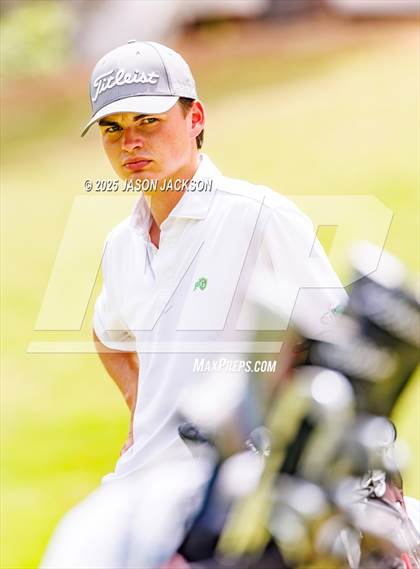 Thumbnail 1 in NCHSAA 4A Finals (Round 2) photogallery.