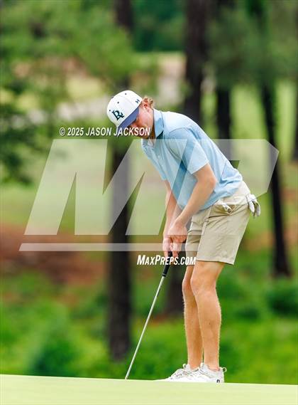 Thumbnail 2 in NCHSAA 4A Finals (Round 2) photogallery.