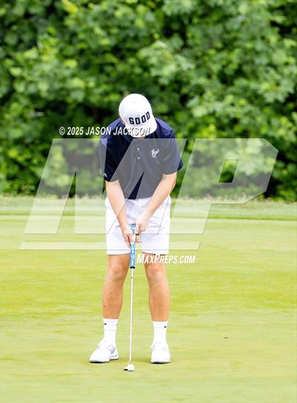 Thumbnail 2 in NCHSAA 4A Finals (Round 2) photogallery.