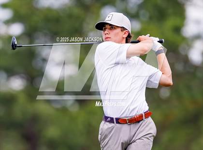 Thumbnail 3 in NCHSAA 4A Finals (Round 2) photogallery.