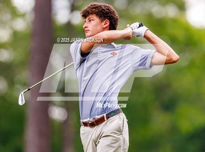 Thumbnail 1 in NCHSAA 4A Finals (Round 2) photogallery.