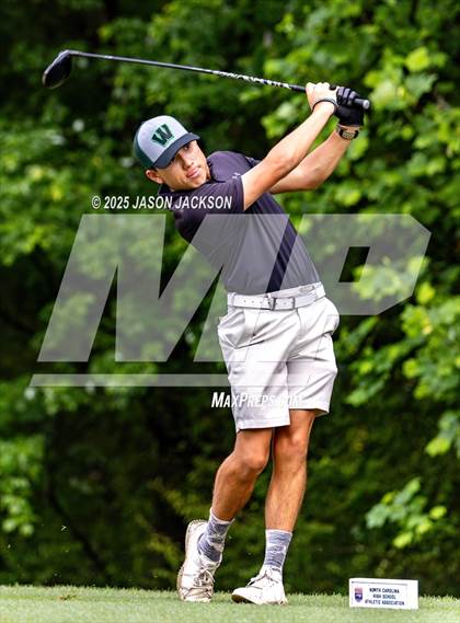 Thumbnail 3 in NCHSAA 4A Finals (Round 2) photogallery.