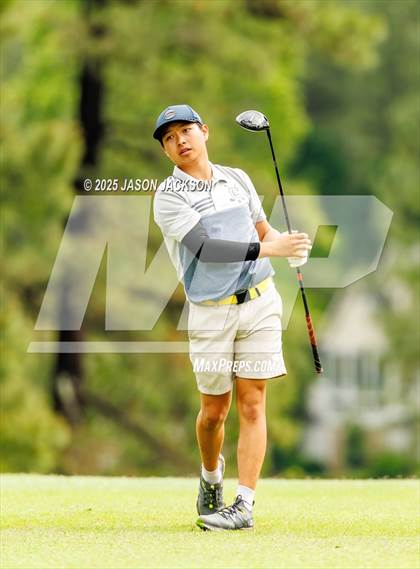 Thumbnail 2 in NCHSAA 4A Finals (Round 2) photogallery.