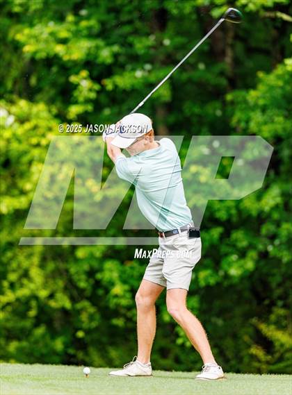 Thumbnail 2 in NCHSAA 4A Finals (Round 2) photogallery.