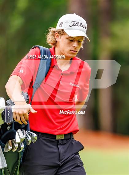 Thumbnail 2 in NCHSAA 4A Finals (Round 2) photogallery.