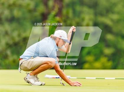 Thumbnail 3 in NCHSAA 4A Finals (Round 2) photogallery.