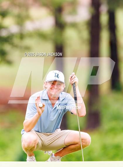 Thumbnail 1 in NCHSAA 4A Finals (Round 2) photogallery.