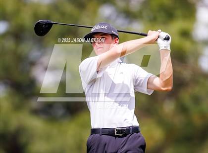 Thumbnail 2 in NCHSAA 4A Finals (Round 2) photogallery.