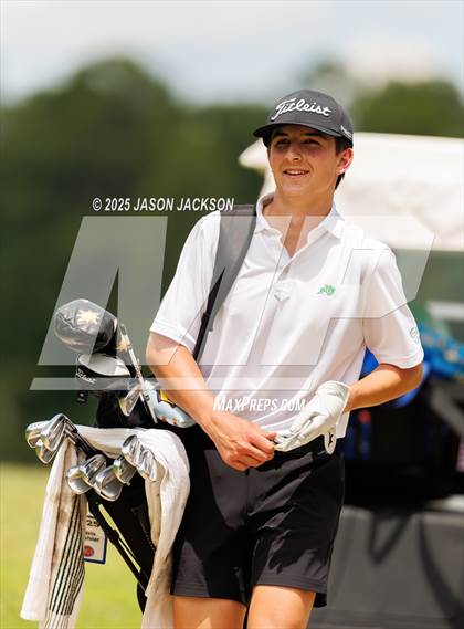Thumbnail 3 in NCHSAA 4A Finals (Round 2) photogallery.