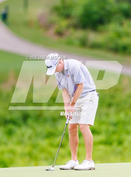 Thumbnail 3 in NCHSAA 4A Finals (Round 2) photogallery.