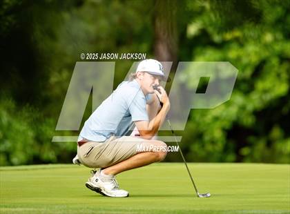 Thumbnail 3 in NCHSAA 4A Finals (Round 2) photogallery.