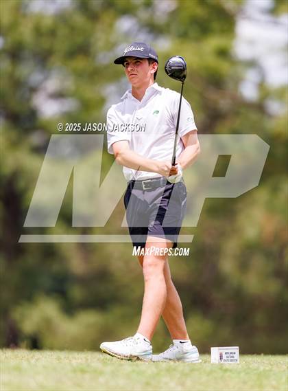 Thumbnail 3 in NCHSAA 4A Finals (Round 2) photogallery.