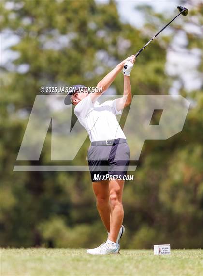 Thumbnail 2 in NCHSAA 4A Finals (Round 2) photogallery.