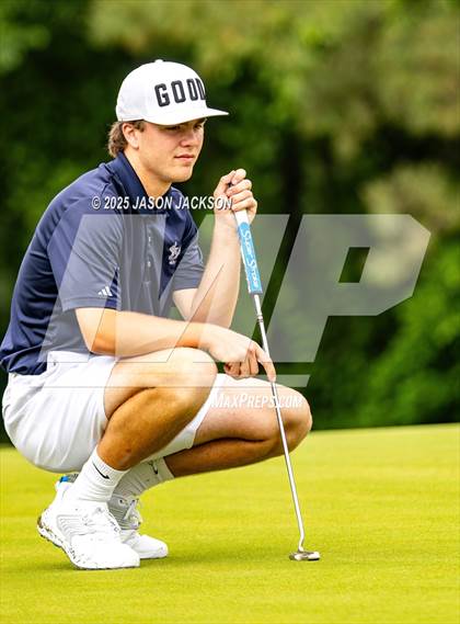 Thumbnail 3 in NCHSAA 4A Finals (Round 2) photogallery.