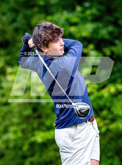 Thumbnail 1 in NCHSAA 4A Finals (Round 2) photogallery.