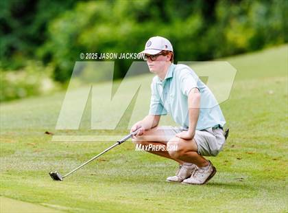Thumbnail 2 in NCHSAA 4A Finals (Round 2) photogallery.