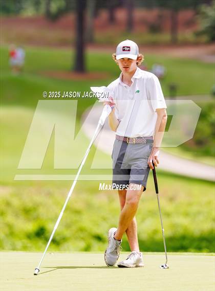 Thumbnail 1 in NCHSAA 4A Finals (Round 2) photogallery.