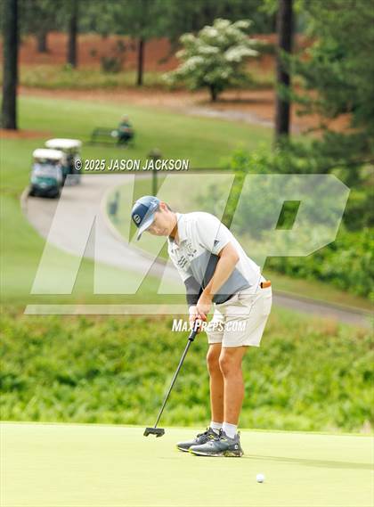 Thumbnail 3 in NCHSAA 4A Finals (Round 2) photogallery.