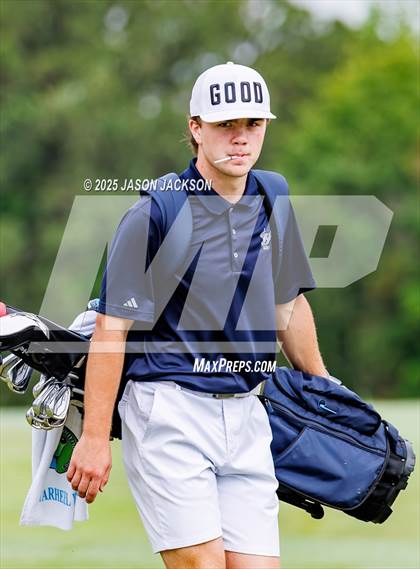 Thumbnail 1 in NCHSAA 4A Finals (Round 2) photogallery.
