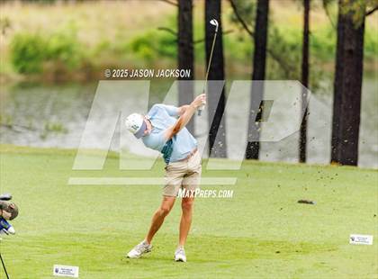 Thumbnail 1 in NCHSAA 4A Finals (Round 2) photogallery.
