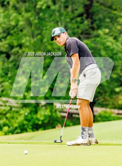 Thumbnail 3 in NCHSAA 4A Finals (Round 2) photogallery.