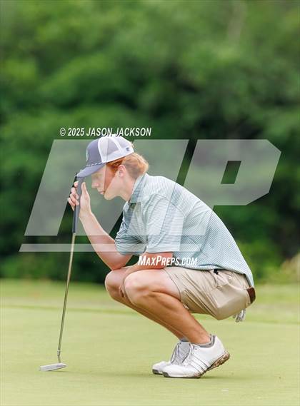 Thumbnail 2 in NCHSAA 4A Finals (Round 2) photogallery.