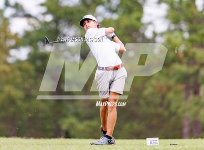Thumbnail 2 in NCHSAA 4A Finals (Round 2) photogallery.