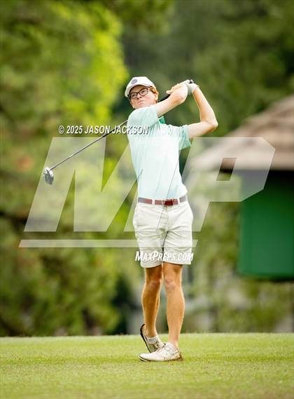 Thumbnail 3 in NCHSAA 4A Finals (Round 2) photogallery.